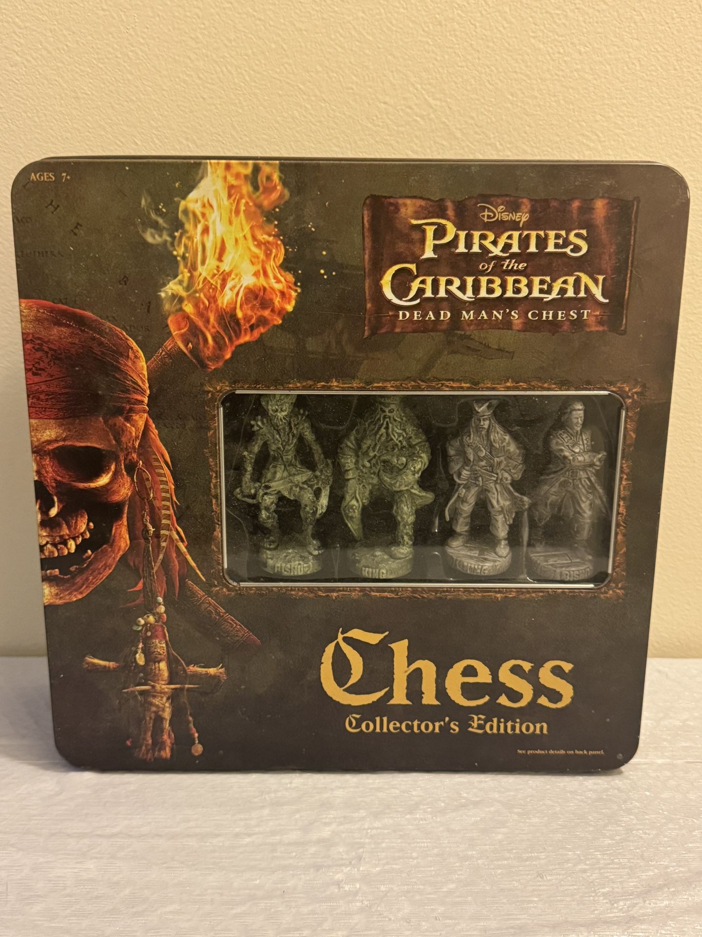 Disney Pirates of the Caribbean Dead Man's Chest Collector's Edition Chess Set