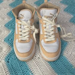 Puma Rebound Joy/mid Top White And Peach 7.5 Woman’s Sneakers Excellent Shape