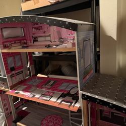 Full Set Barbie House