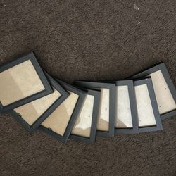 8- 4x6 picture frames