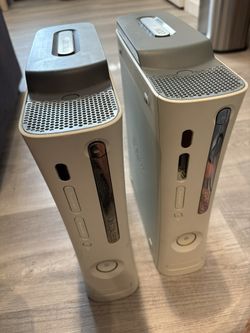 2 Xbox 360 With Games