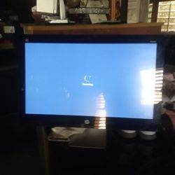 Hp Pavilion 21  In  Touch Screen Desktop All-in One 