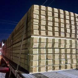 $2.65🔥8FT TREATED PINE PICKETS 