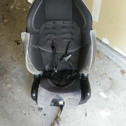 Even Flo car seat/ booster seat
