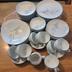 Wheat Harvest by Castlecourt Fine China Set