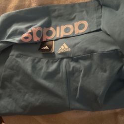 Adidas’s Legging Size M