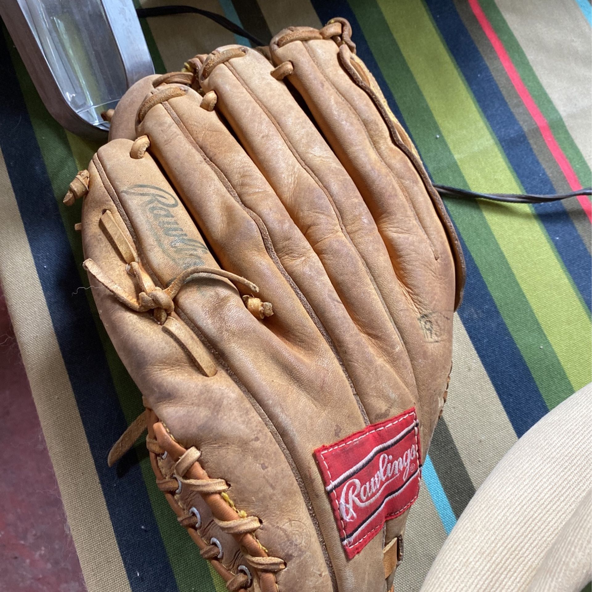 Rawlings Ball Glove