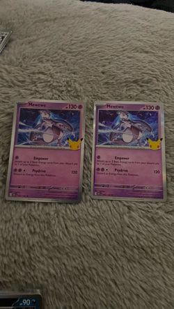 Mewtwo Pokémon Cards 063/128 x2