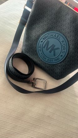 Michael Kors Purse With Matching Reversible Belt