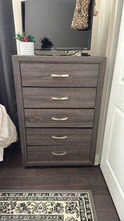 Bedroom set