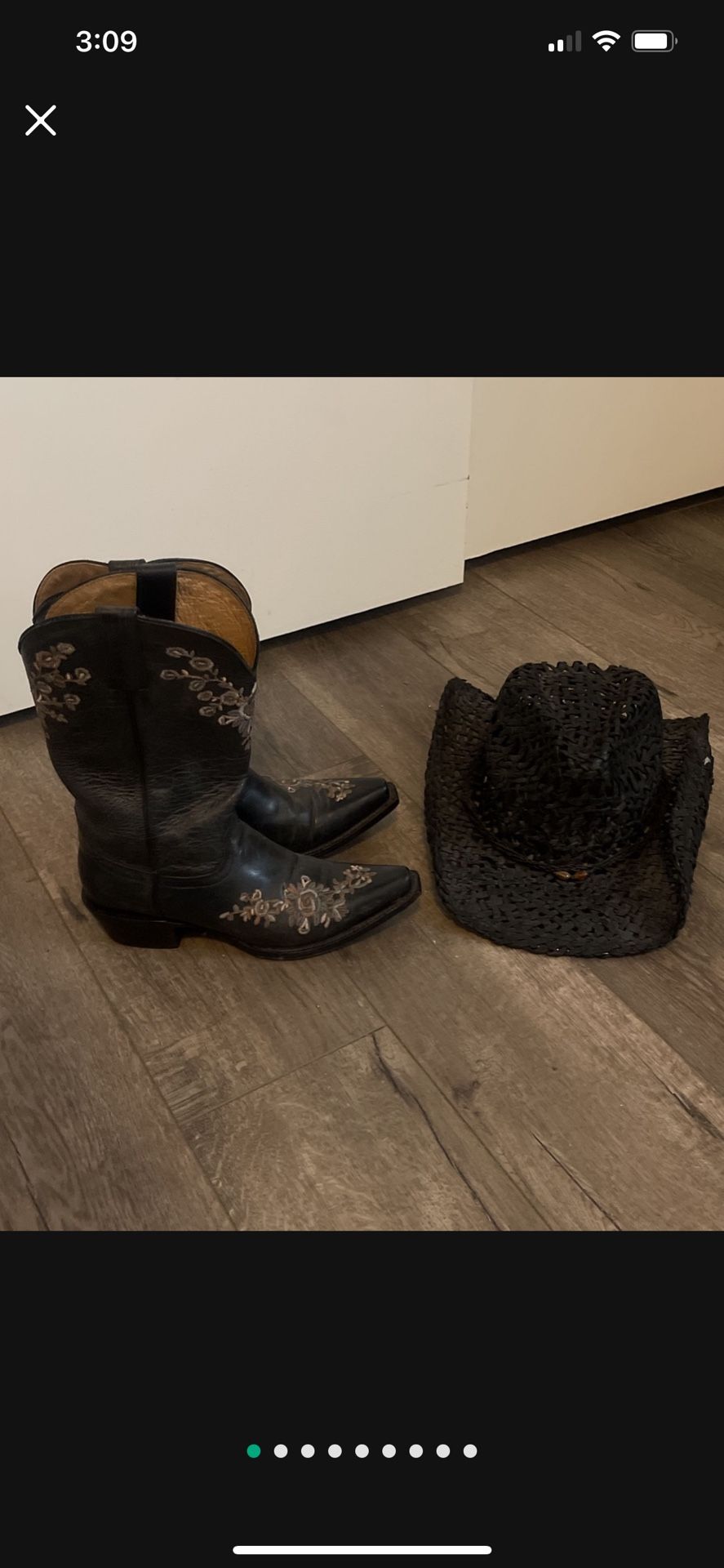 Womens Black Cowboy Boots And Hat 