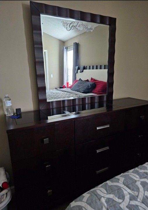 King Bedroom Set