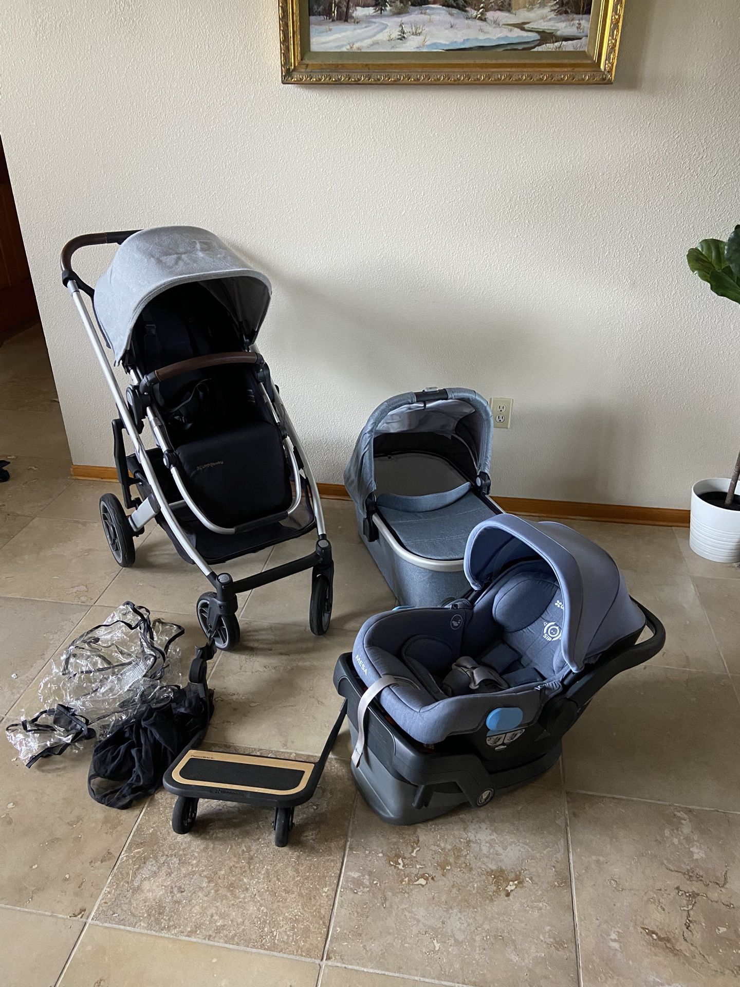 Uppababy Cruz V2 Stroller With Car Seat And Bassinet And Piggyback Board