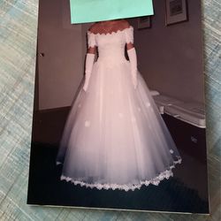 Wedding dress