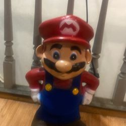 Super Mario Statues 