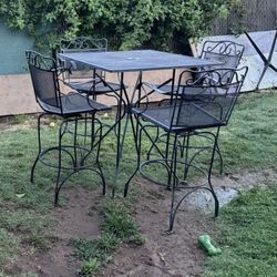 Patio Set  Furniture 5 Pieces. Stunning Vintage Wrought Iron square tall Table and 4 Matching stools. Middle Century Furniture
