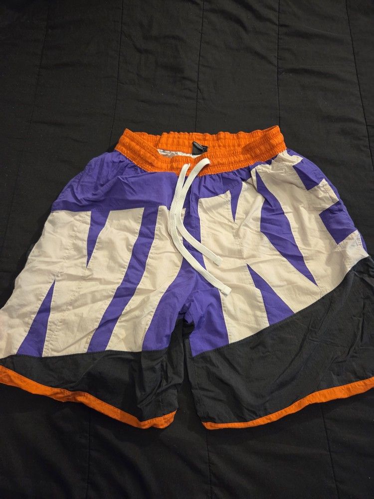Nike Retro-Style Colorblock Shorts Size XL