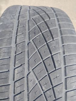 235 45 ZR17 tires in OK condition - 235 45Z 17