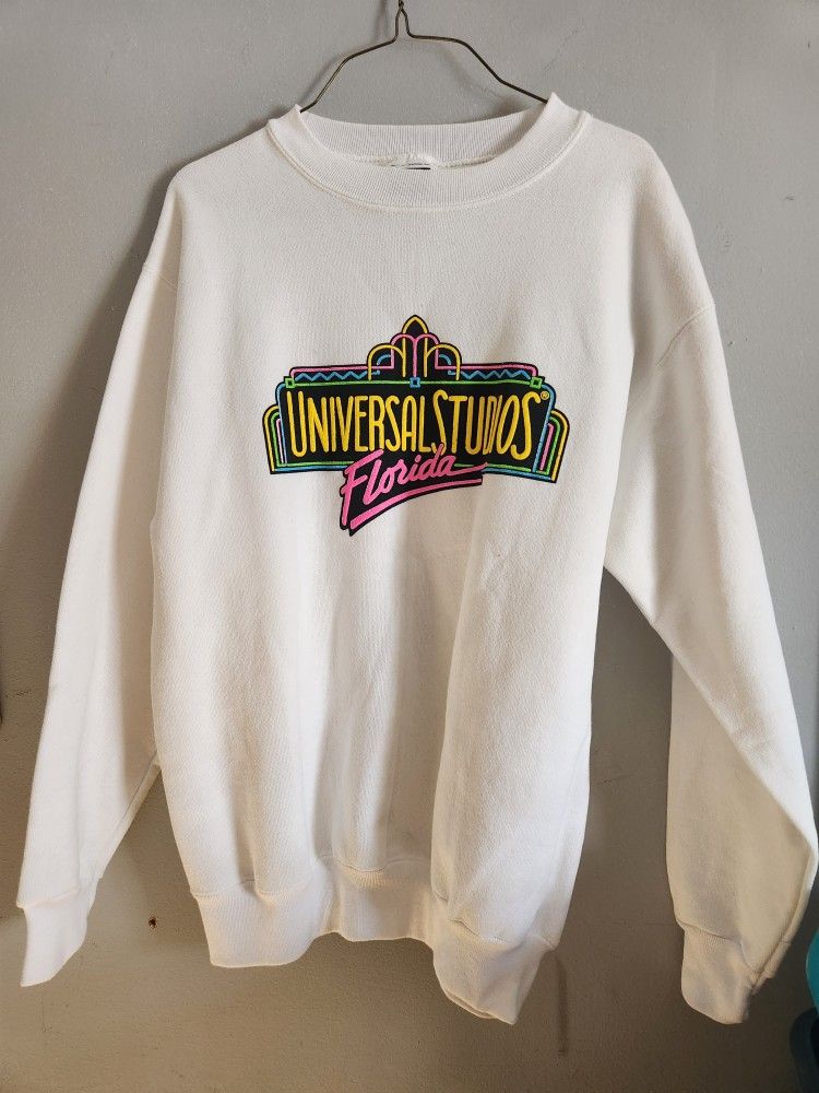 Vintage Universal Studios Sweatshirt Medium