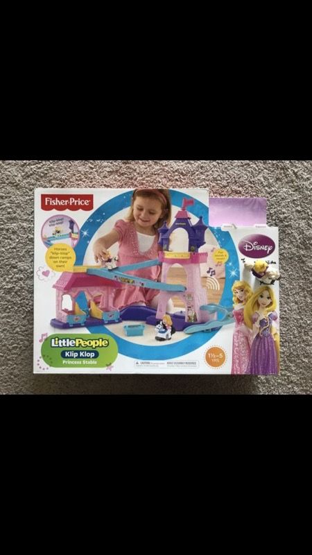 Fisher-Price Little People Disney Princess Klip-Klop Stable