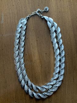 Lisner Vintage Silver Tone Double Strand Necklace