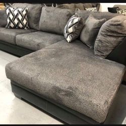 Two Tone Comfort Modern L Shaped 2 Piece Sectiona With Chaise💥 Brand New👍 Ottoman Sold Separately 