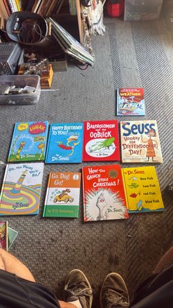 Dr Seuss Book some uncommon 5$ each or bulk price 30$
