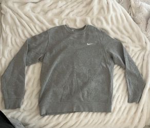 OBO Nike Crewneck Sweatshirt - Size Large - Excellent Condition!