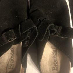 Bjorndal Leather Slides. Size 7/8M