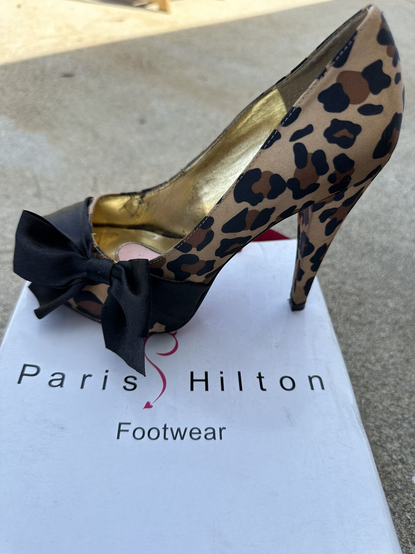 Size 6 Leopard Paris Hilton Shoes Used In The Box