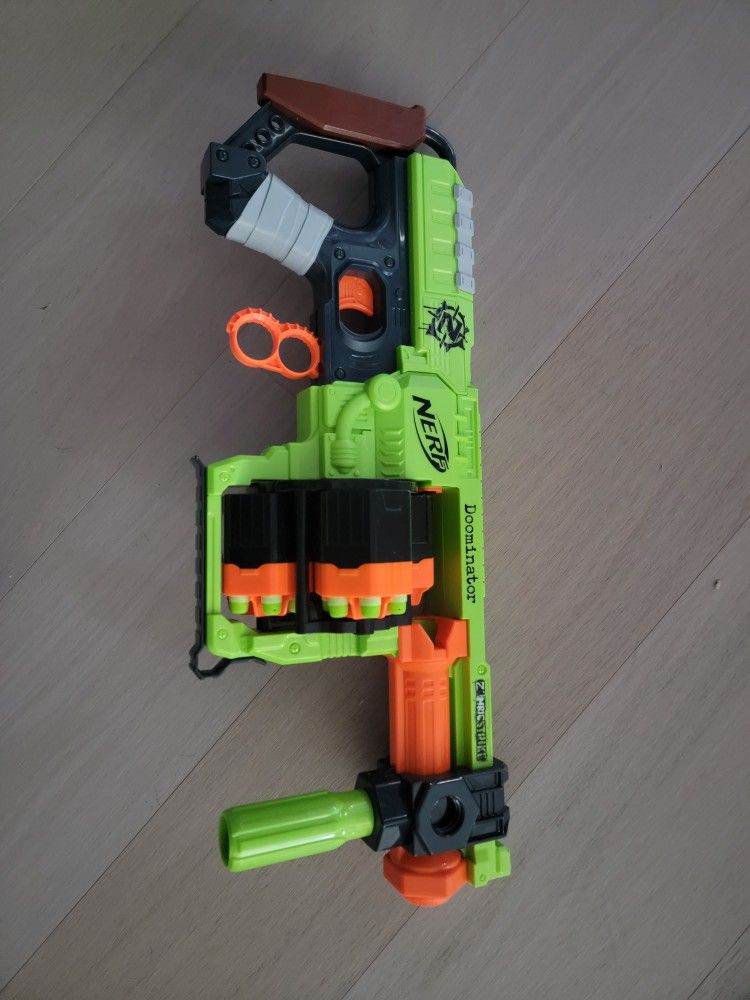 Nerf Zombiestrike Zombie Strike Doominator