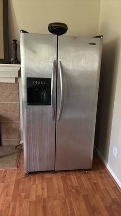 Refrigerator double door