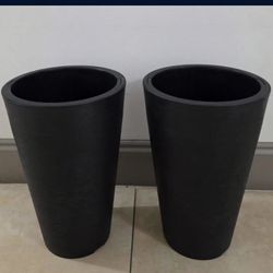 *** REDUCED *** PAIR of 15" Brown Resin Planters @ Lasting Creations