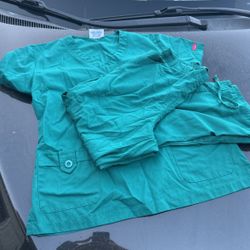 Reina Scrubs Uniform