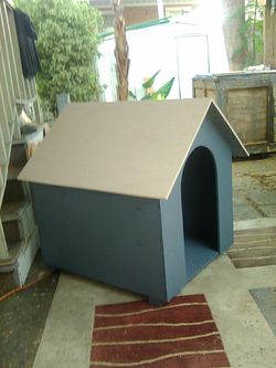 New wood dog house