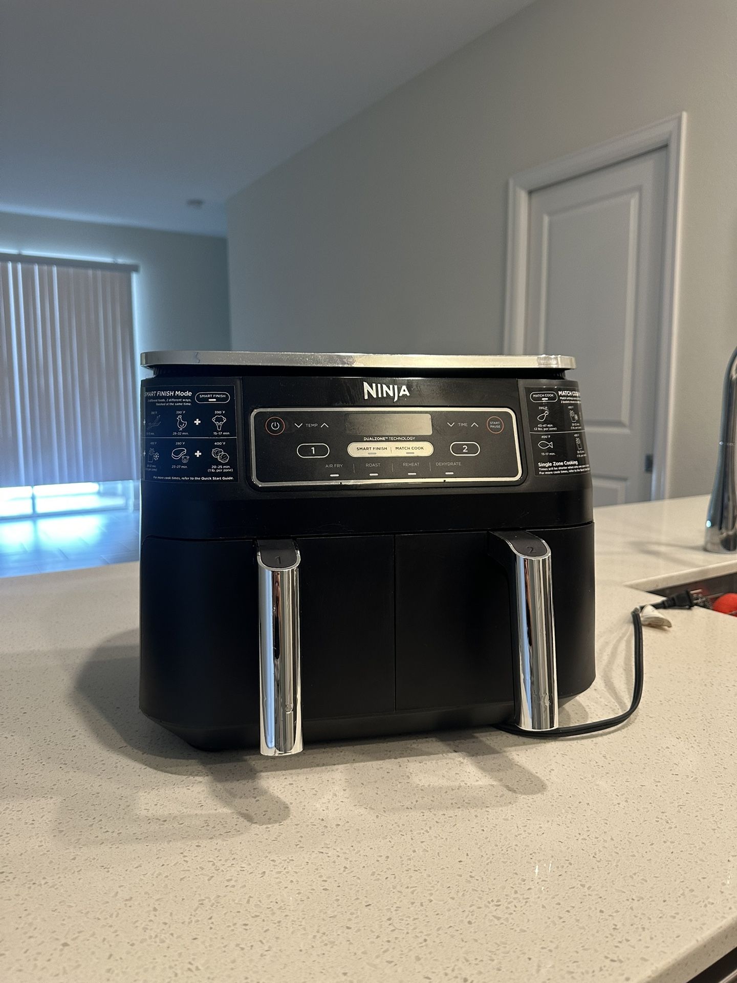 Ninja DualZone 2-Basket Air Fryer – Used