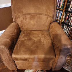 Brown Vibrating/ Kneeding Recliner Chair