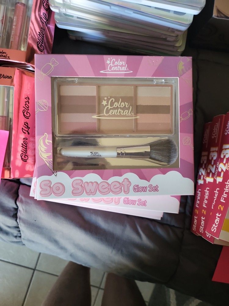 So Sweet Glow Set