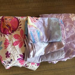 “Frozen” Twin Sheet Set