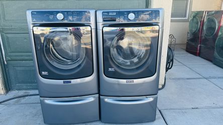 Maytag Maxima Washer And Dryer Set $599