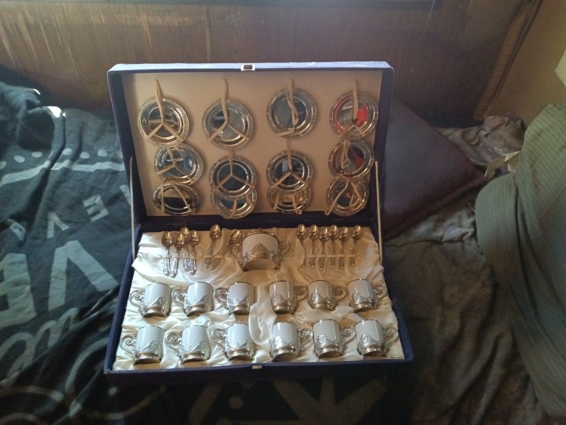 RV Dinner Set