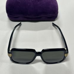GG0979S GUCCI Sunglasses In Great  Condition 