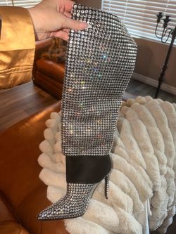 GORGEOUS RHINESTONE boots absolutely gorgeous midcalf 8 1/2
