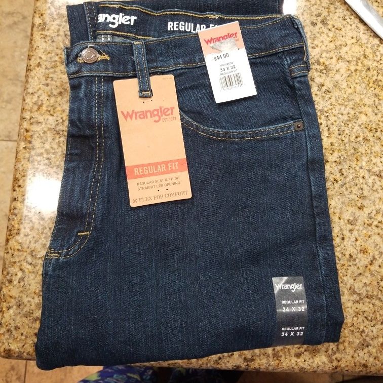 *NEW* Wrangler Mens Jeans Regular Fit 34x32