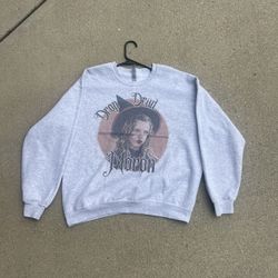 graphic sweatshirt