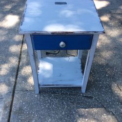 Farmhouse Style Table With USB Charger 