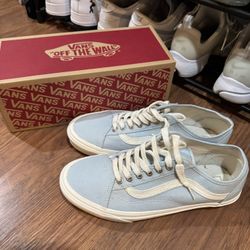 Vans 
