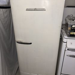 Antique General And Electric Stove