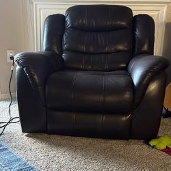Reclinable Chair