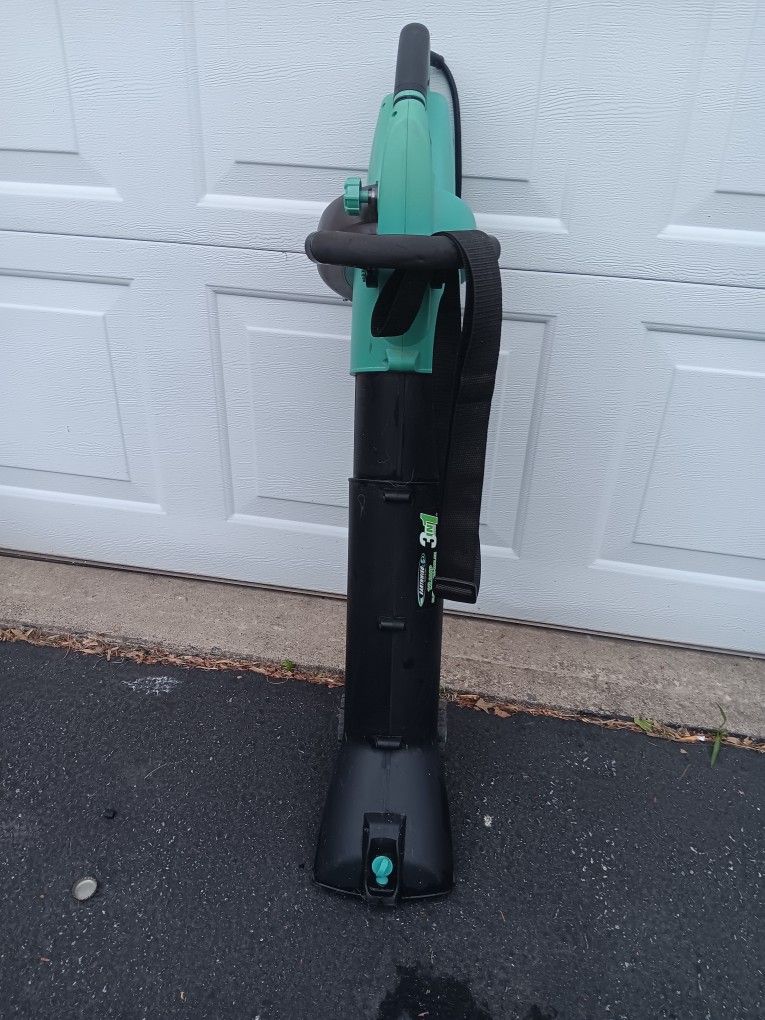 Leaf Blower/ Vacuum And Mulcher